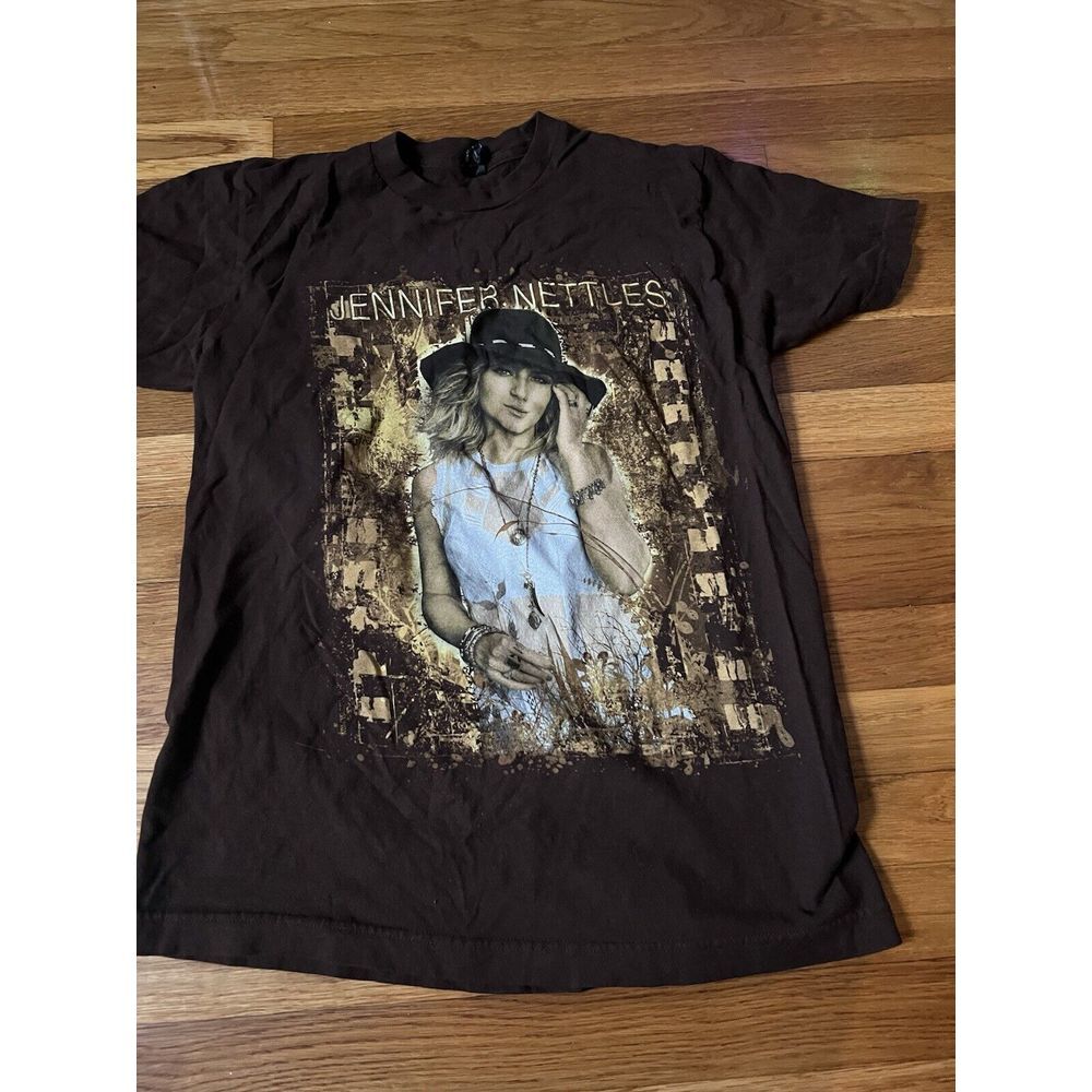 Jennifer Nettles Portrait Shirt Brown Size Medium Mens Tultex‎ Country Music